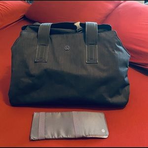 Lulu lemon duffel bag!